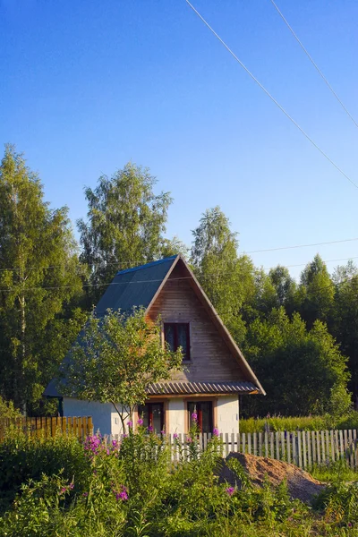 Kleines Landhaus. — Stockfoto