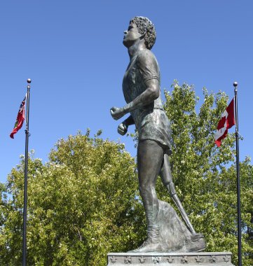 Statue of Terry Fox Thunder Bay clipart