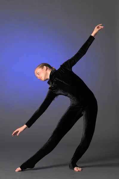 Vackra flexibel gymnast — Stockfoto