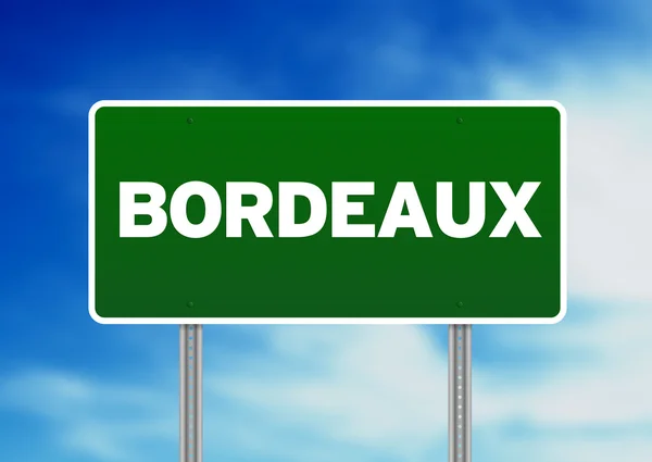 Zielony znak drogowy - bordeaux, Francja — Zdjęcie stockowe