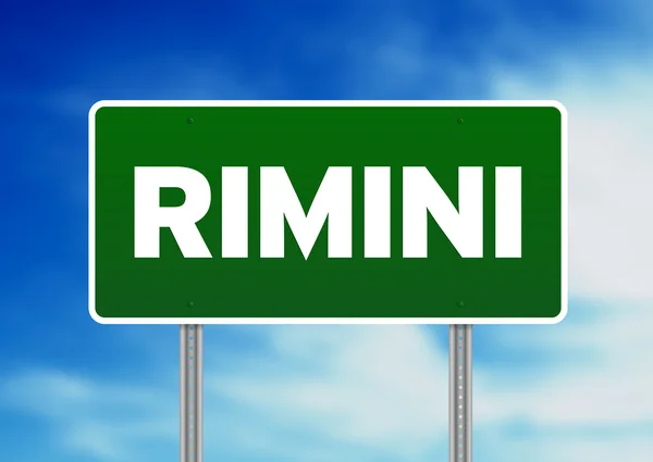 Sinal de estrada verde - Rimini, Itália — Fotografia de Stock