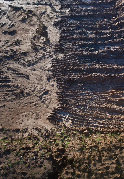 Fragment van veld met geploegd bodem — Stockfoto
