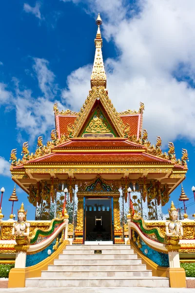 La Vivienda Mondop en el templo en Ubonratchathani, Tailandia —  Fotos de Stock