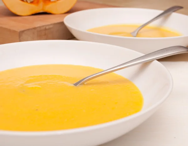 Platen van butternut squash soep — Stockfoto