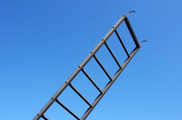 Ölçekleme merdiven — Stok fotoğraf