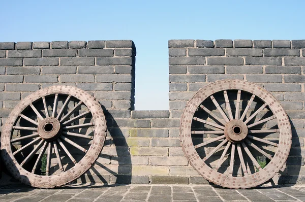 stock image Ancient carriage wheel