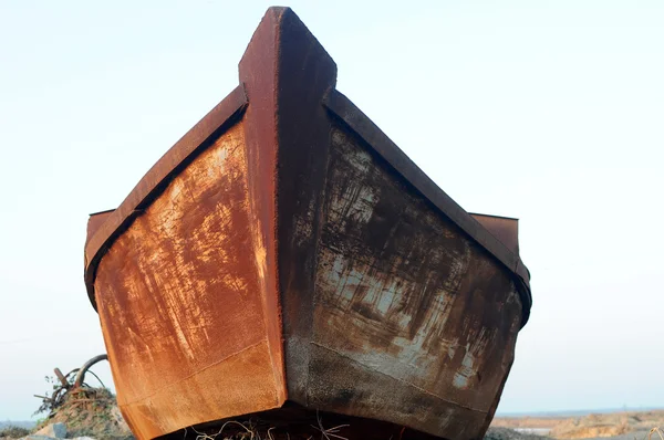 Old iron boat — Stock Photo, Image