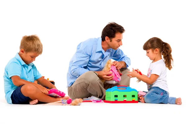 Vater spielt mit Kindern — Stockfoto