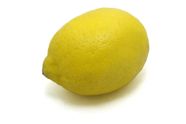 Macro limón amarillo primer plano aislado sobre fondo blanco con sh —  Fotos de Stock