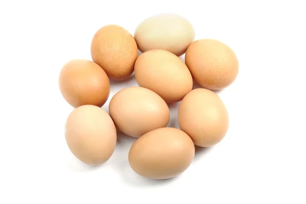Grupo de huevos marrones para el aislamiento de Pascua sobre fondo blanco con —  Fotos de Stock