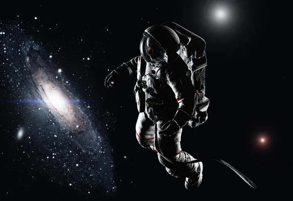 El astronauta en el espacio exterior — Foto de Stock