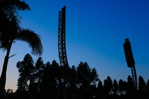 stock image Silhouette of amusement park