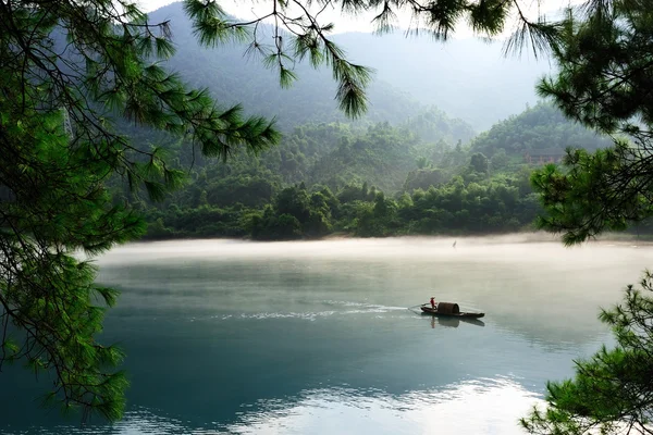 Flusslandschaft — Stockfoto