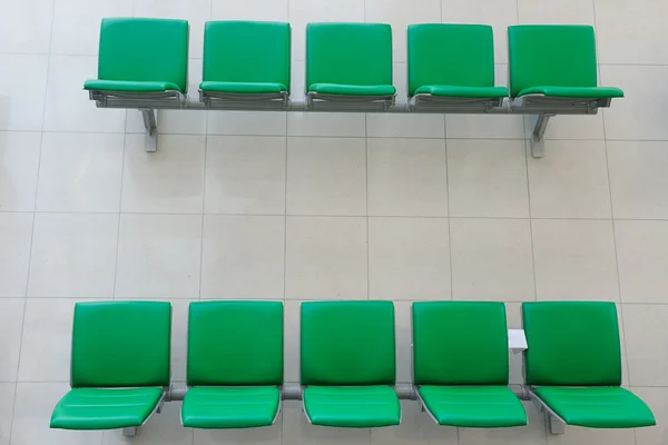 Židle v odletové hale — Stock fotografie