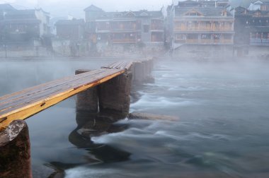 Çin nehir manzara