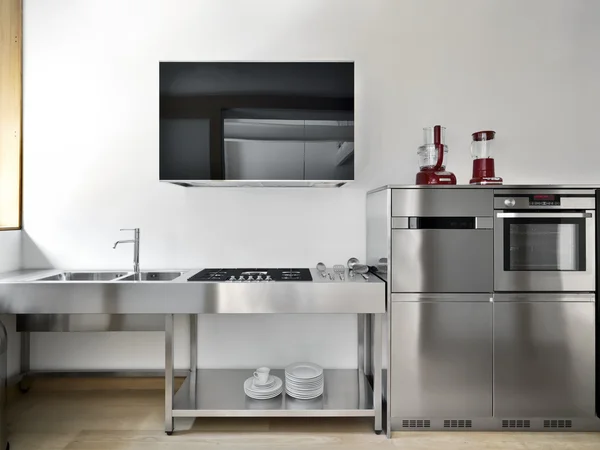 Cozinha moderna de alta tecnologia — Fotografia de Stock