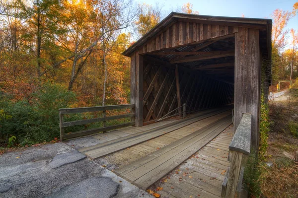 長老の覆われた橋 — ストック写真