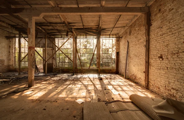 Ancienne usine abandonnée — Photo