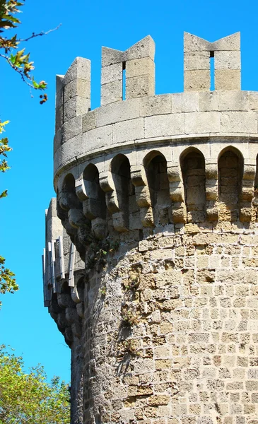 Věž v rhodes hradu - boční pohled, Řecko — Stock fotografie