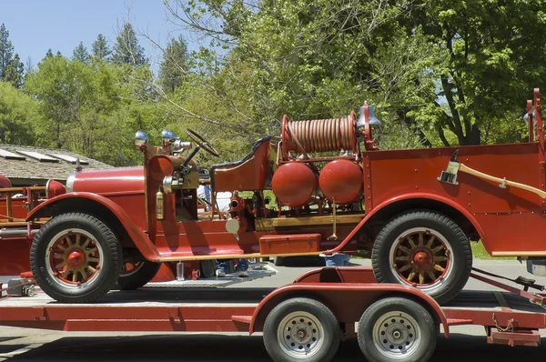 Camion dei pompieri restaurato — Foto Stock