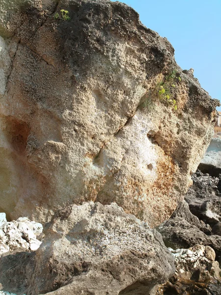 Vulkanisk sten i kefalonia, Grekland — Stockfoto