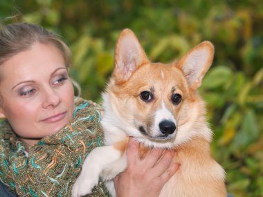 köpek sahibi ile Galce corgi Pembroke