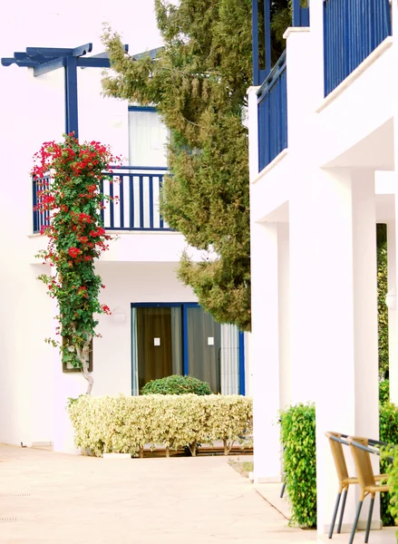 Cypr court hotel — Zdjęcie stockowe