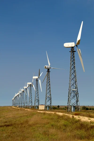 The wind generators against the blue sky — Stock Photo, Image