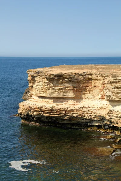 Skalnaté útesy, pobřeží Černého moře — Stock fotografie