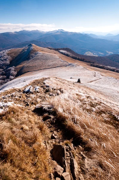 Geç sonbaharda bieszczady dağ — Stok fotoğraf