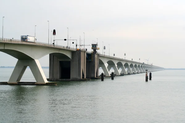 Zeeland Köprüsü — Stok fotoğraf
