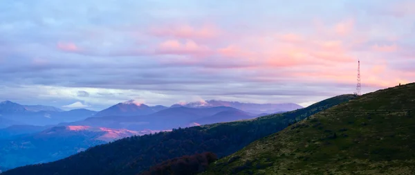 Панорама вечернего горного плато . — стоковое фото