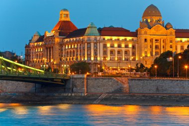 Budapest night view clipart