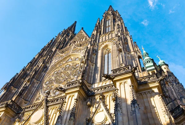 St. vitus katedralen, Prag, Tjeckien — Stockfoto