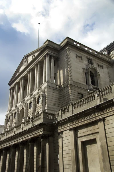 Mroku przez bank Anglii — Zdjęcie stockowe