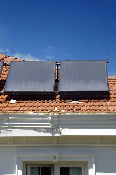 Domácí solární panely — Stock fotografie