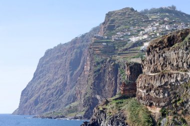 Cabo Girao doğru görünümü (ikinci dünyanın en yüksek cliff) üzerinden