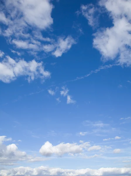 Sky with white clouds background — Stock Photo, Image