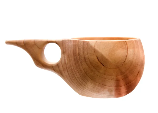 Кукса - традиционная финская (лапиш) деревянная чашка, изолированная по whi — стоковое фото