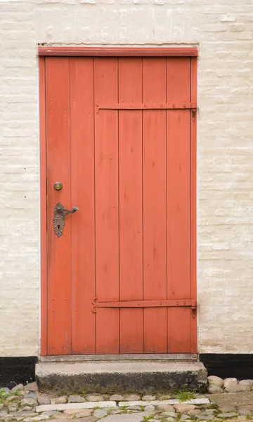 Porta rossa — Foto Stock