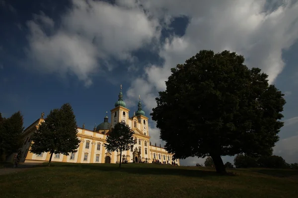 Espléndida basílica barroca de Holy Hill cerca de Olomouc — Foto de Stock
