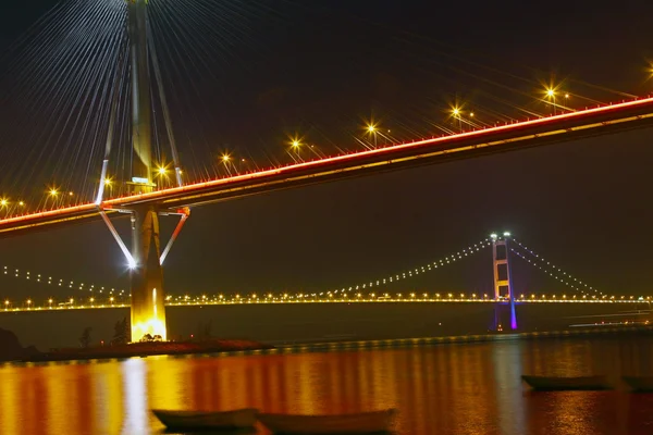 Ting kau-brug bij nacht in hong kong — Stockfoto