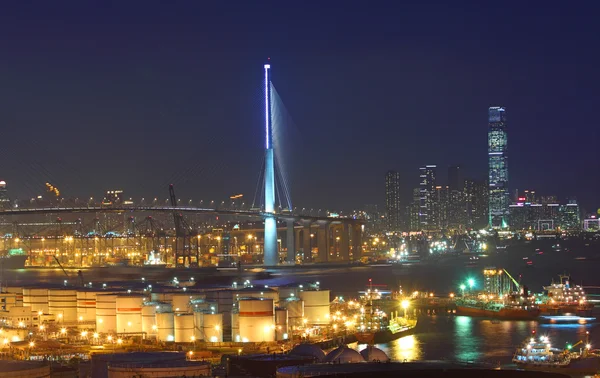 香港橋および産業サイト — ストック写真