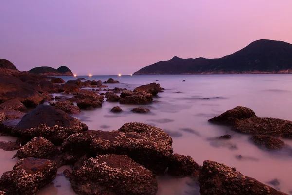 Sunset along the coast. Nature composition under long exposure. — Stock Photo, Image