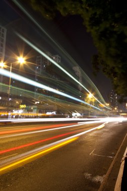 Hong Kong 'da gece trafiği