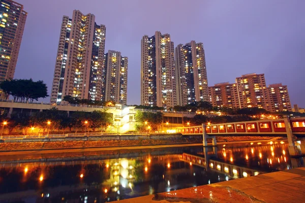 香港公寓块在日落时间 — 图库照片