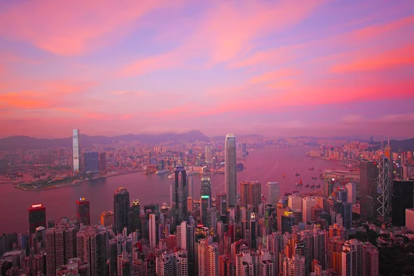 Закат в Гонконге — стоковое фото
