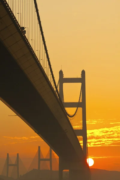 Tsing ma Brücke bei Sonnenuntergang — Stockfoto