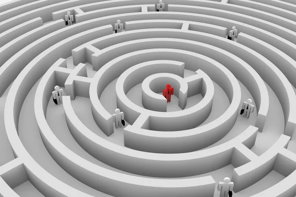 In das runde Labyrinth. Suche nach Lösung. Teamarbeit. — Stockfoto