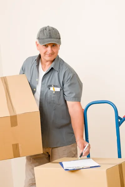 Messenger mature male courier delivering parcels — Stock Photo, Image